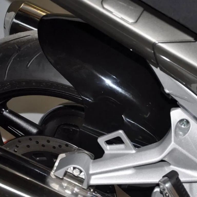 Yamaha Fjr 1300 2006> Gloss Black Hugger By Pyramid Plastics 2