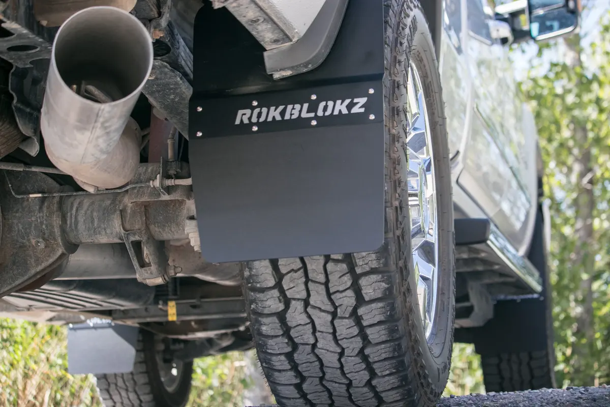 Gmc Sierra 1500/2500/3500 Hd Stepback (3Rd Gen) 2015-2019 Mud Flaps 3