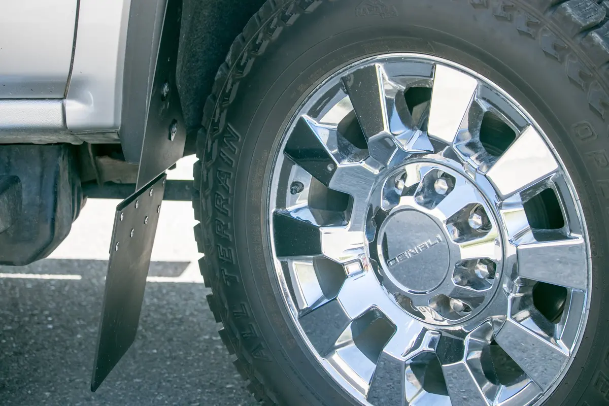 Gmc Sierra 1500/2500/3500 Hd Stepback (3Rd Gen) 2015-2019 Mud Flaps 7