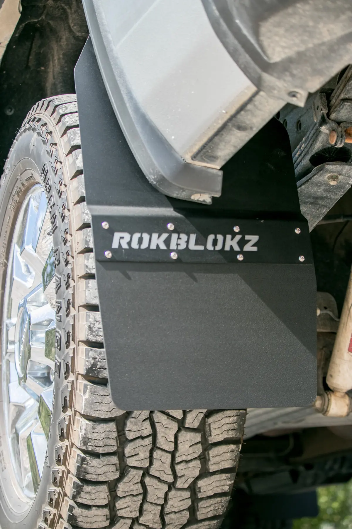 Gmc Sierra 1500/2500/3500 Hd Stepback (3Rd Gen) 2015-2019 Mud Flaps 10