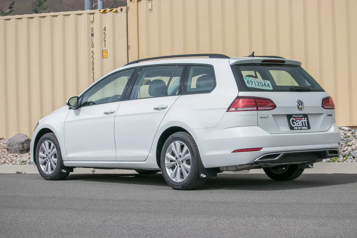 Vw Mk7, Mk7.5 Golf Sportwagen Rally Mud Flaps 2015+ 9