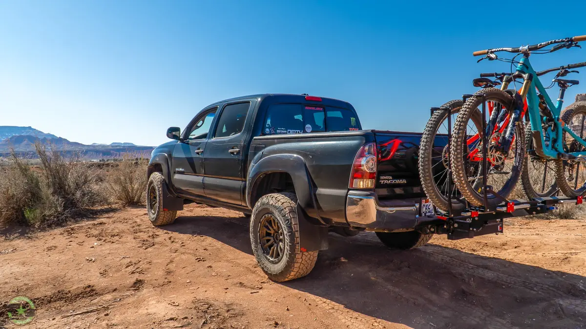Toyota Tacoma (2Nd Gen) 2005-2015 Mud Flaps For Over-Sized Tires 1