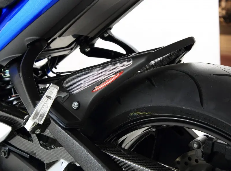 Suzuki Gsx-S1000 Gt  2022 >  Carbon Look & Silver Mesh Rear Hugger By Powerbronze 1