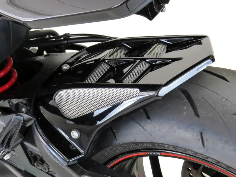Suzuki Katana  2019 >  Rear Hugger Carbon Look & Silver Mesh By Powerbronze 1