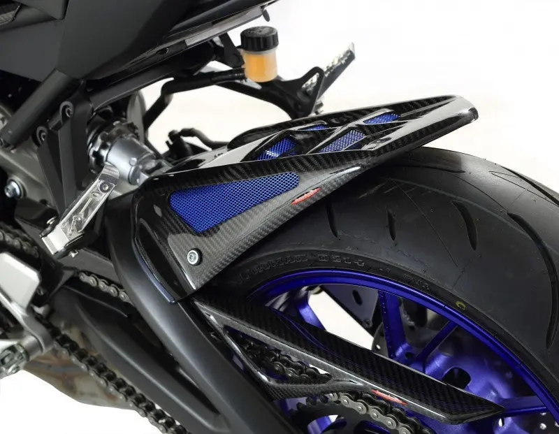 Yamaha Mt-09 & Fj-09 Tracer  15-17 Rear Hugger Gloss Black & Silver Mesh By Powerbronze 1