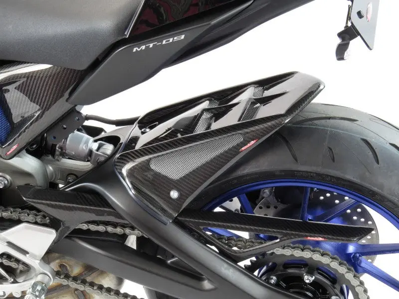 Yamaha Mt-09 & Fj-09 Tracer  15-17 Rear Hugger By Powerbronze Carbon Look & Silver Mesh 1