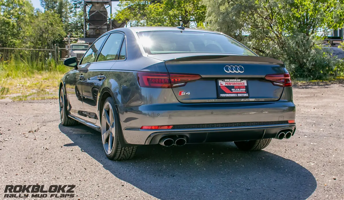 Audi A4/S4 (B9-9.5) 2016+ Splash Guards 1