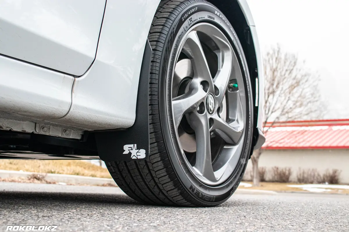 Hyundai Veloster (2Nd Gen) 2019-2022 Rally Mud Flaps 2