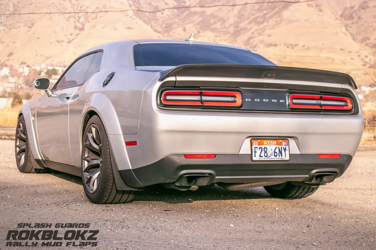 Dodge Challenger Widebody 2018-2023 Splash Guards 1
