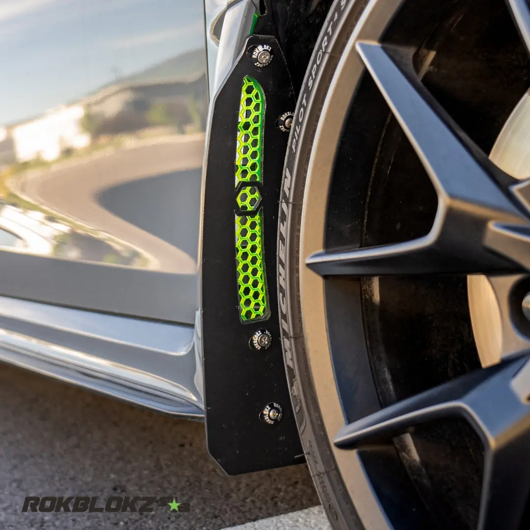 Honda Civic Type R (Fl5) 2023+ Mesh Rock Guard 1