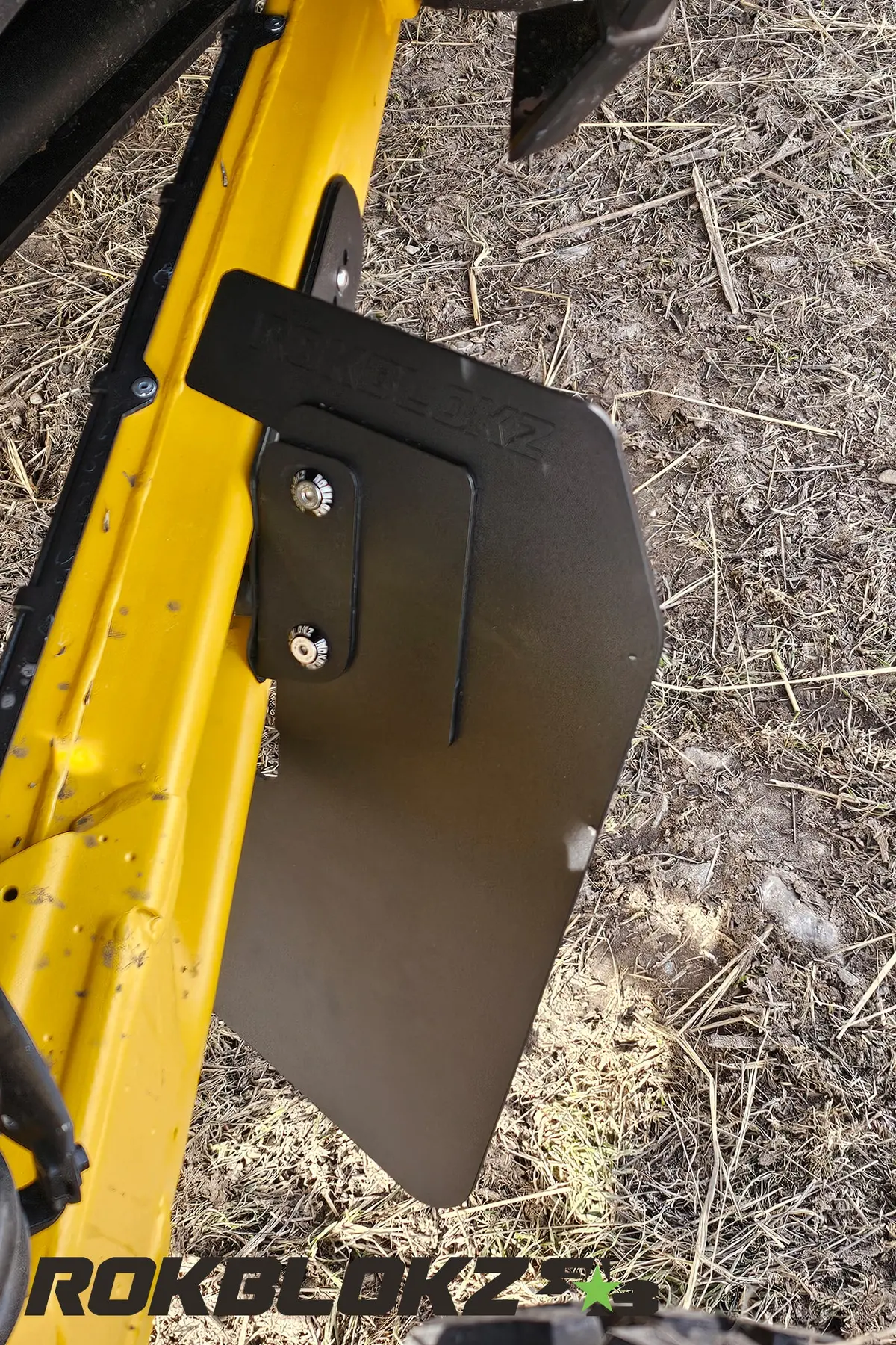 Can-Am Maverick R 2024+ Trailing Arm Guards/Flaps 6