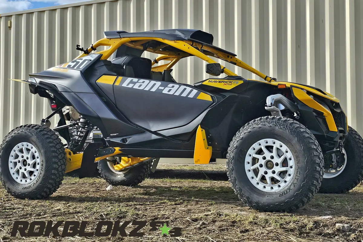 Can-Am Maverick R 2024+ Trailing Arm Guards/Flaps 8