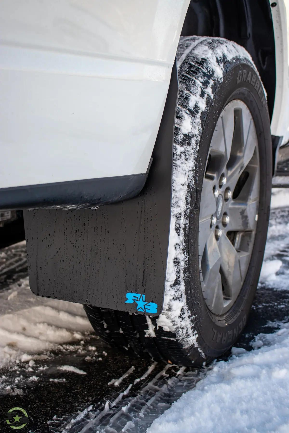 Ford F-150 Lightning 2022+ Mud Flaps 9