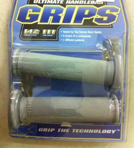 Renthal Road Race Handlebar Grips  Full Diamond Soft Compound G147 Bsb Wsb 1