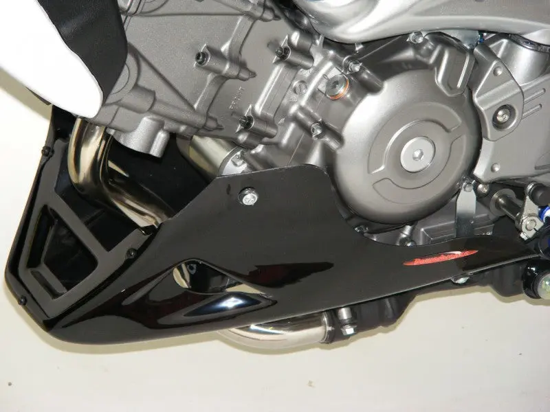 Suzuki Gladius 2009-2016 Belly Pan Carbon Look  Powerbronze 1
