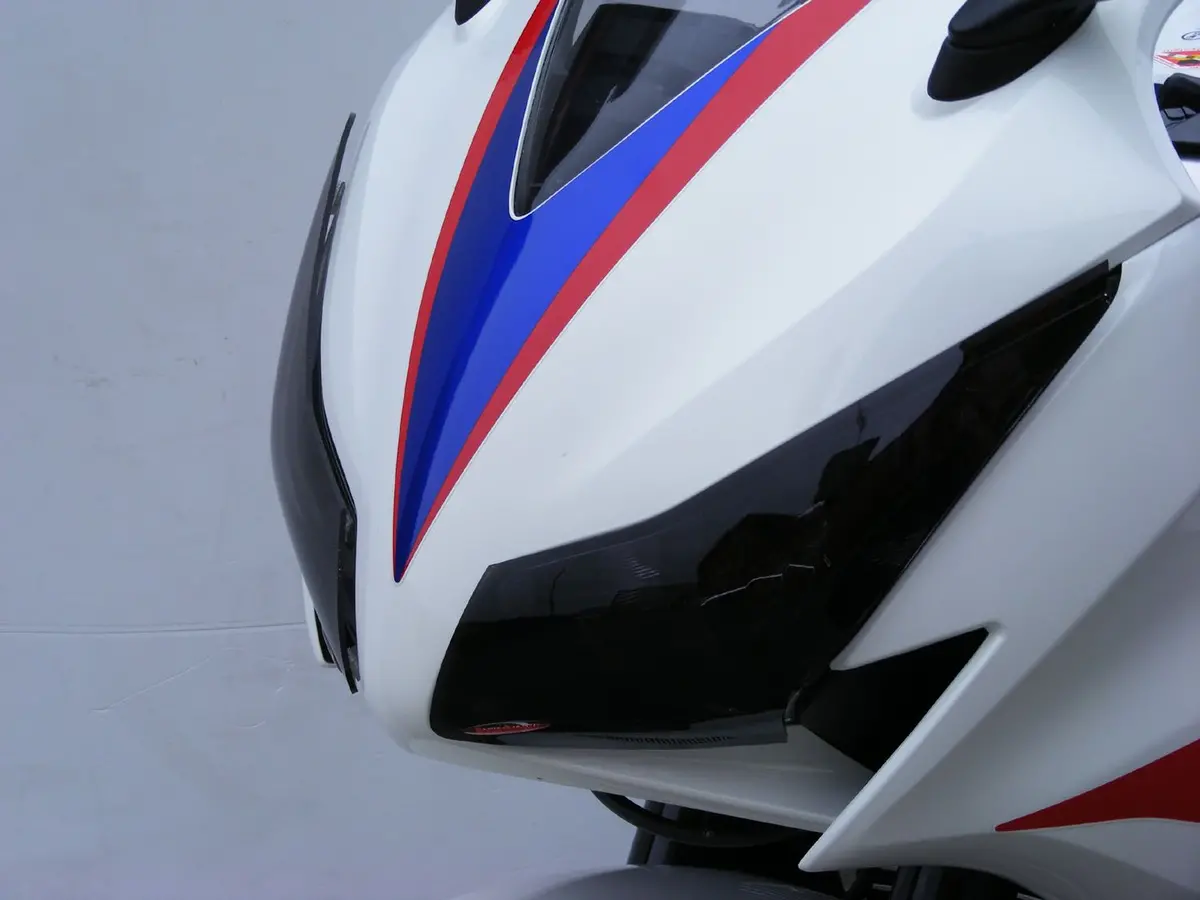 Fits Honda Cbr1000rr  12-2016 Yellow Headlight Protectors Powerbronze Rrp £41 1