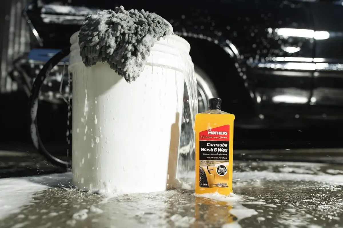 Mothers Carnauba Wash & Wax 12Oz. 2