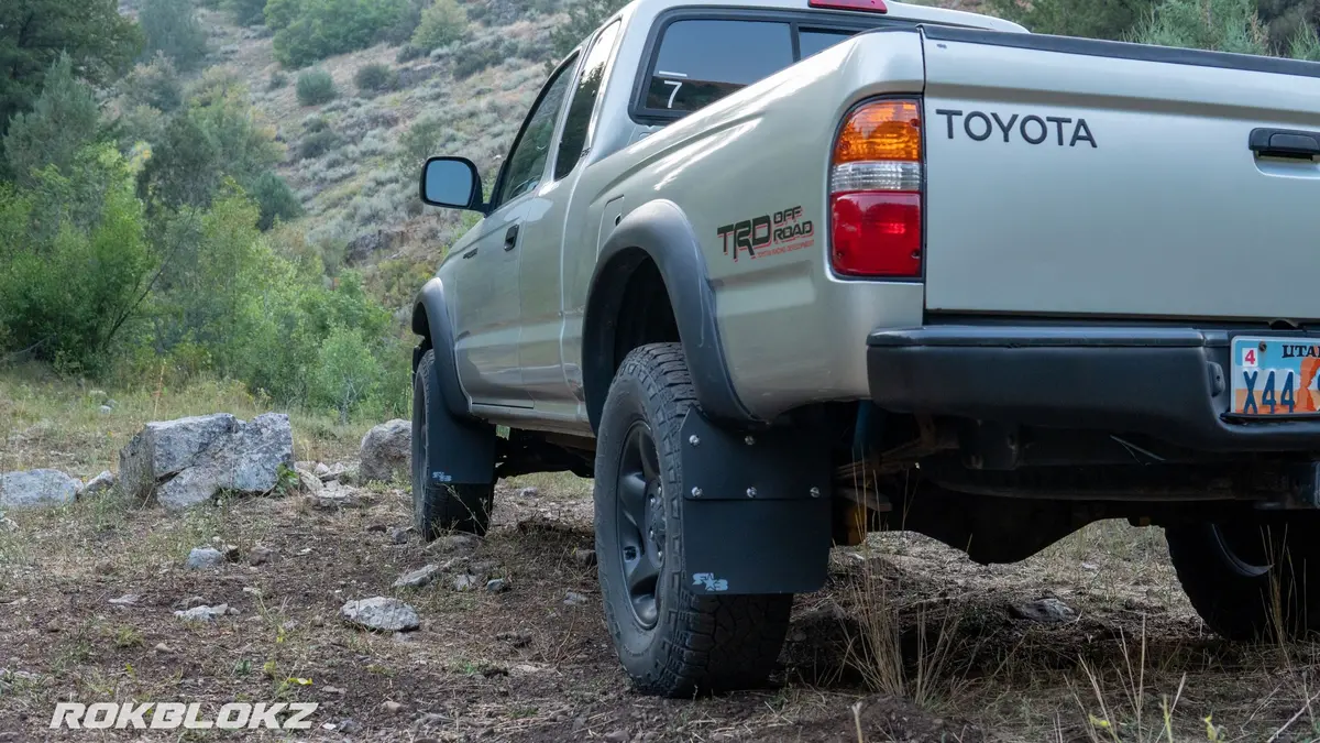 Toyota Tacoma 4X4 2000-2004 (1St Gen) Mud Flaps 1