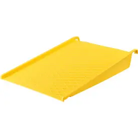 Global Industrial™ Polyethylene Spill Containment Platform Ramp, 1500 Lb. Capacity 1