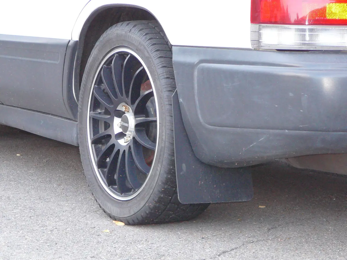 Subaru Forester (Sf) 1998-2002 Rally Mud Flaps 5
