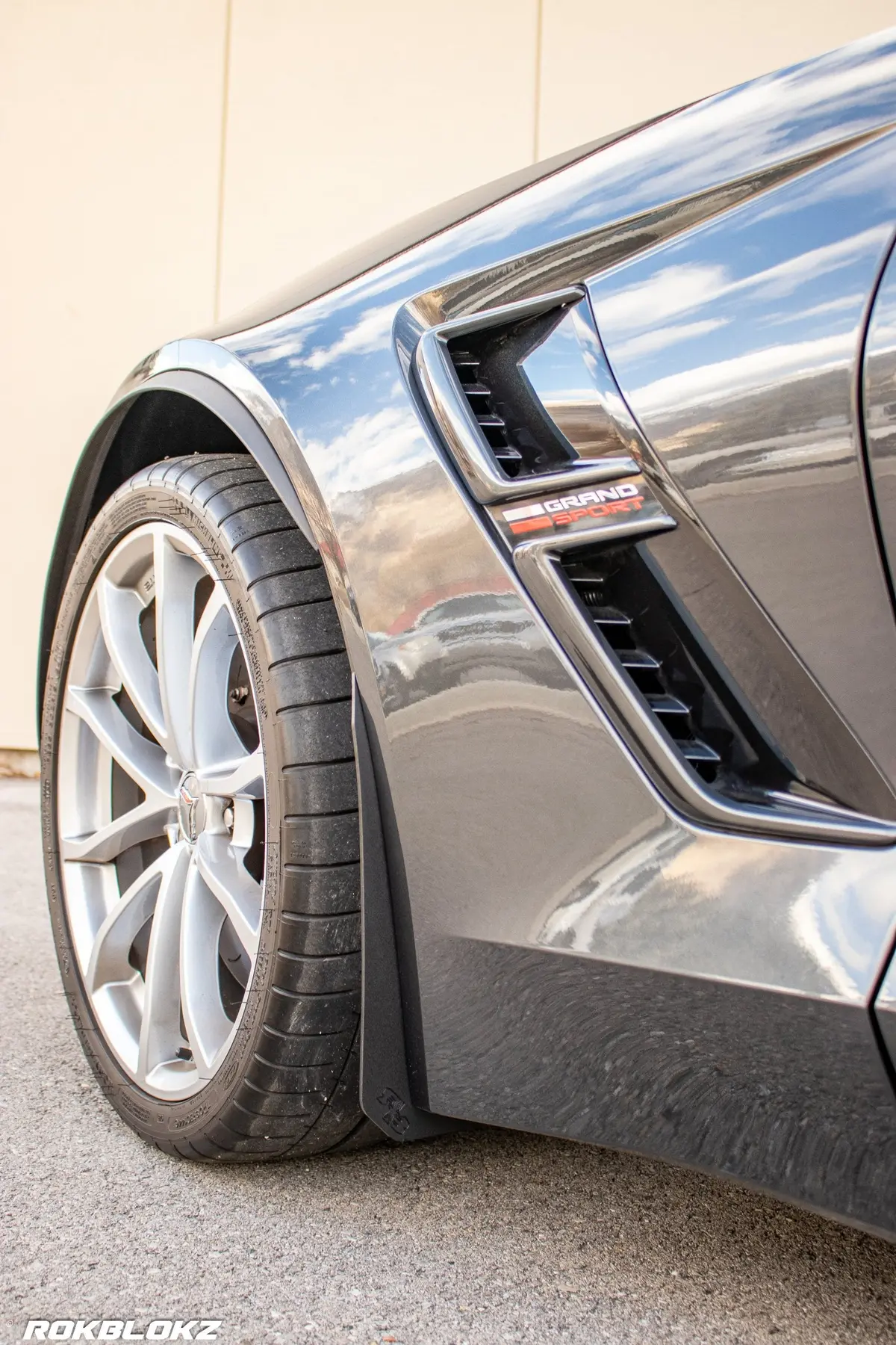Chevrolet Corvette C7 2014-2019 Splash Guards 10