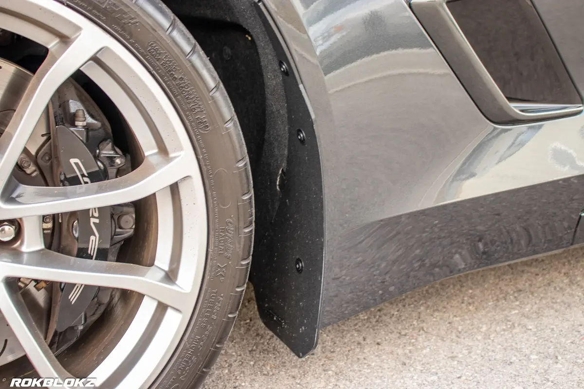 Chevrolet Corvette C7 2014-2019 Splash Guards 8
