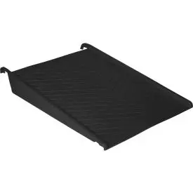 Eagle 1689B Spill Containment Poly Pallet Ramp - Black 1