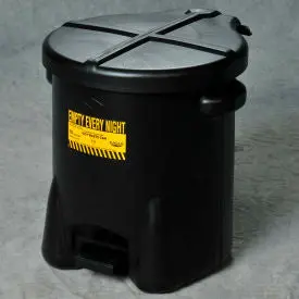Eagle 10 Gallon Poly Waste Can W/ Foot Lever, Black 1