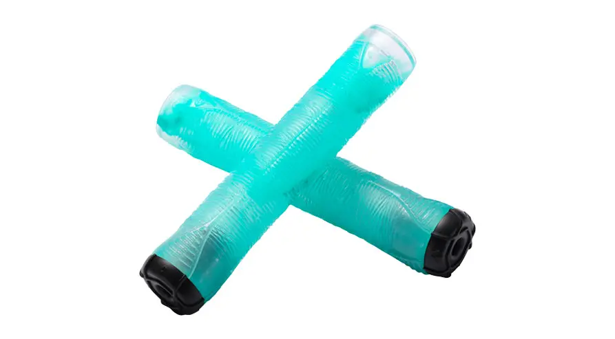Envy Tpr Grips Smoke Teal 1