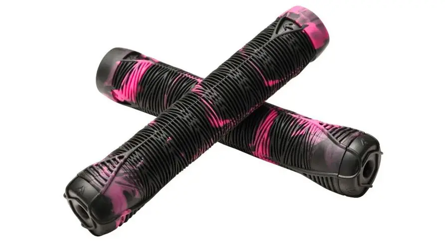 Envy Tpr Grips Black/Pink 1
