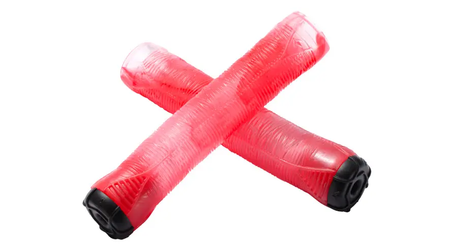 Envy Tpr Grips Smoke Red 1