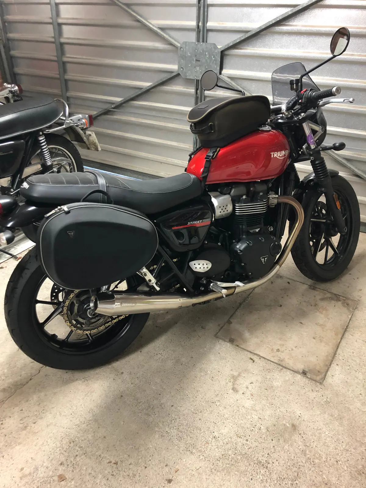 2019  Triumph Street Twin 900Cc £4995 1