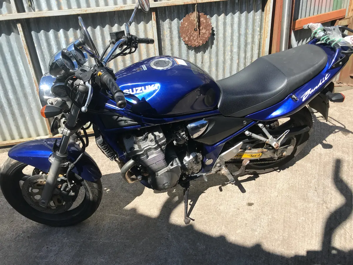 2000 Suzuki Bandit Gsf600 N 1