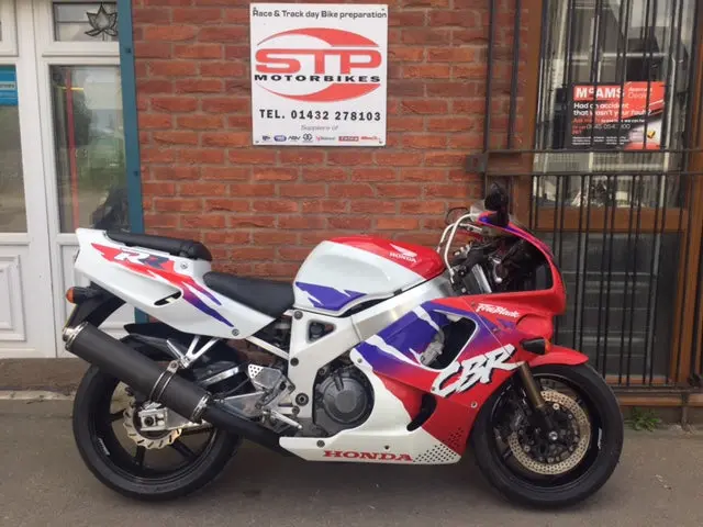 1995 Honda Cbr900rrs Fireblade 1