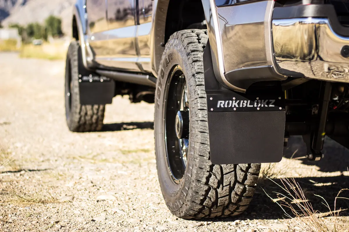 Ford F-250 F-350 Super Duty Srw Step Back 2017+ Mud Flaps 3