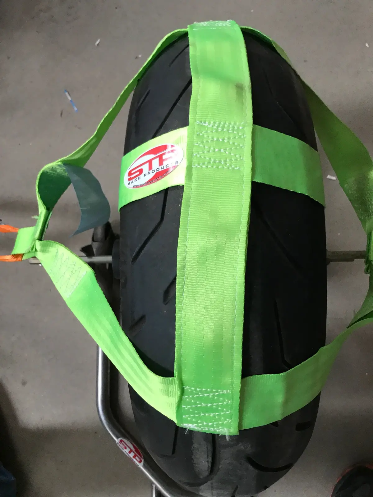 Motorbike Transport Tie Down Wheel Strap Polyester Webbing Strap Green 1