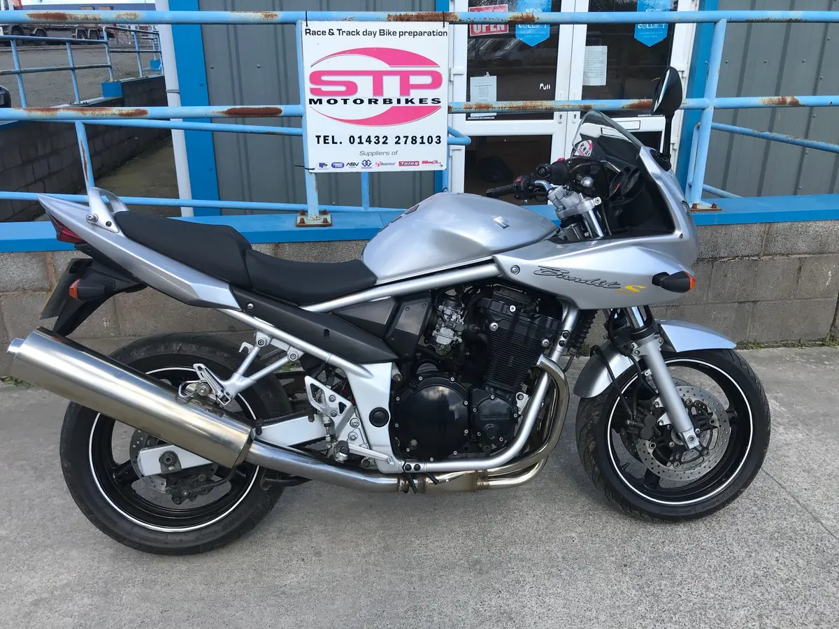 2005 Suzuki Gsf650s K5 Bandit Silver Ideal First Bike Or Commuter Now Sold 1