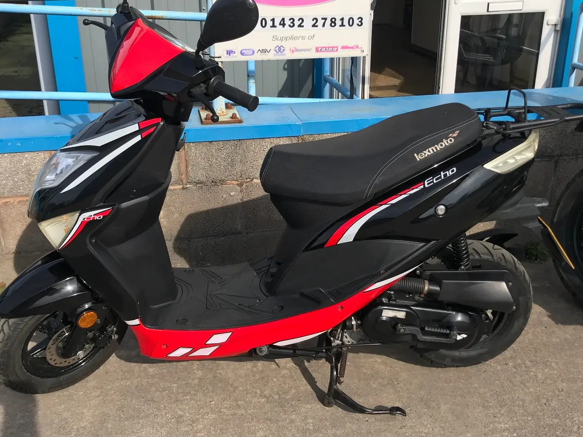 2020 Lexmoto Echo E4 50Cc (10" Wheels) Am Category Licence (16 Yr Old) 1