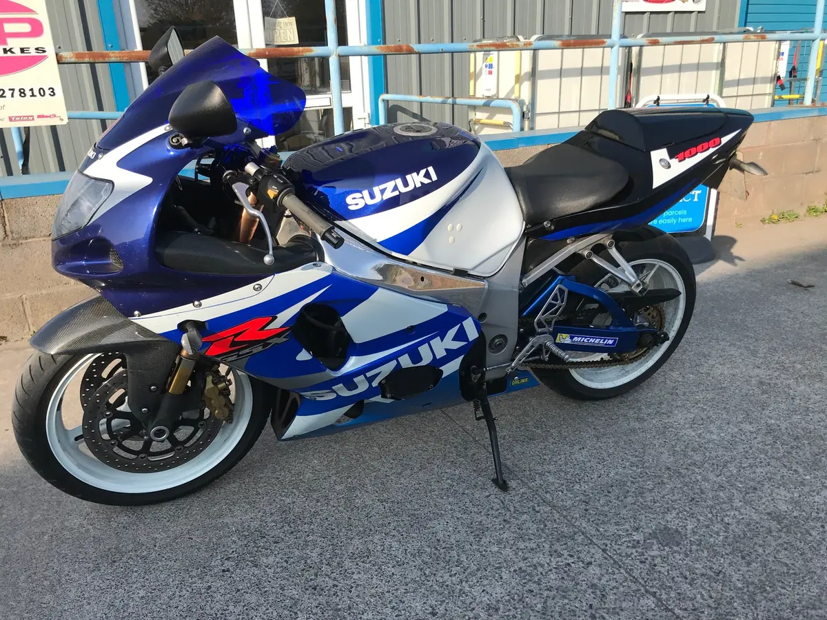 2001 Suzuki Gsx-R1000 2