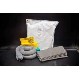 Spilfyter® Grab & Go ® Universal Small Vehicle Spill Kit (Absorbs Up To 3 Gallons) 1