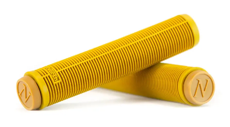 North Essential Grips 6