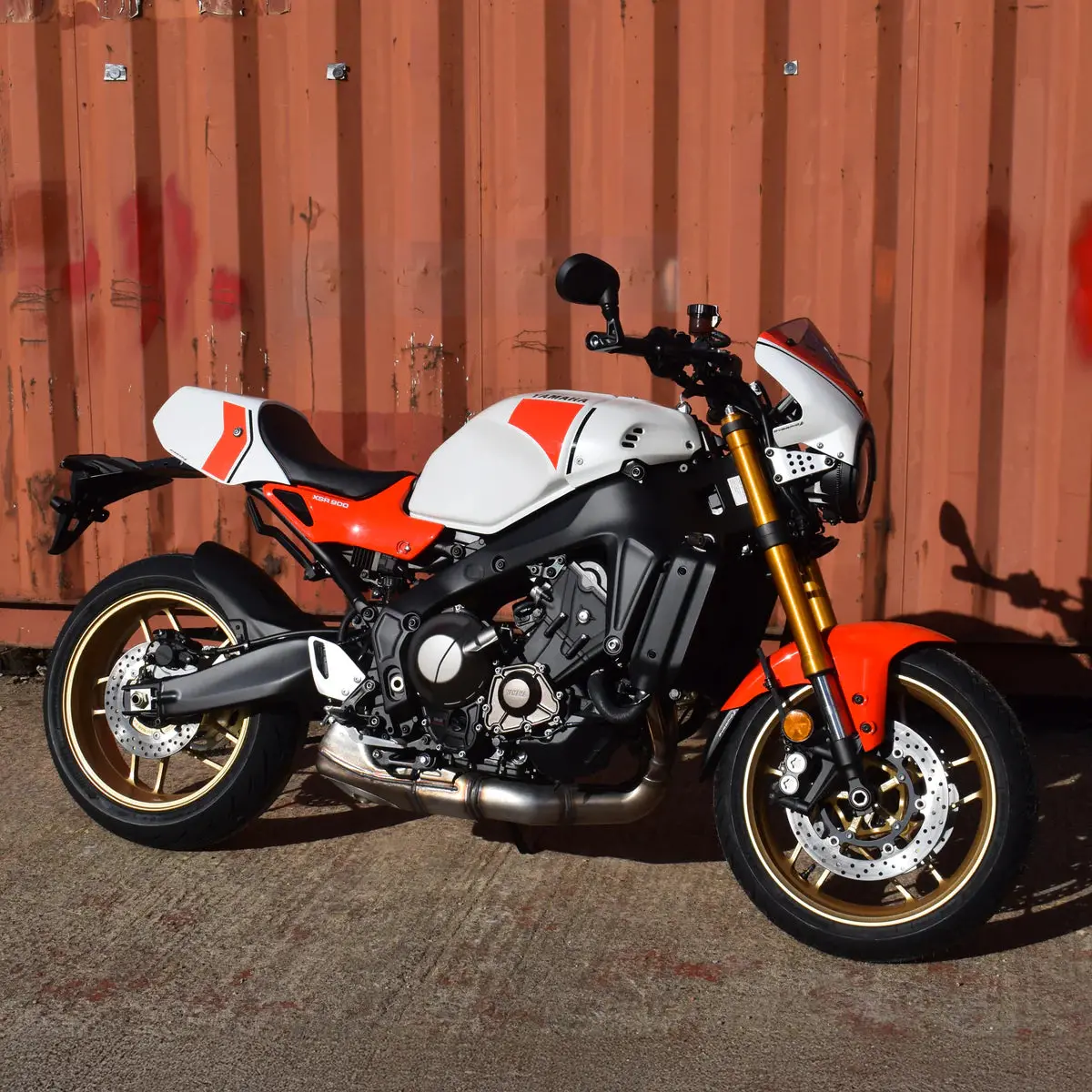 Yamaha Xsr900 Legend Red Seat Cowl 2025 >  By Pyramid. 1