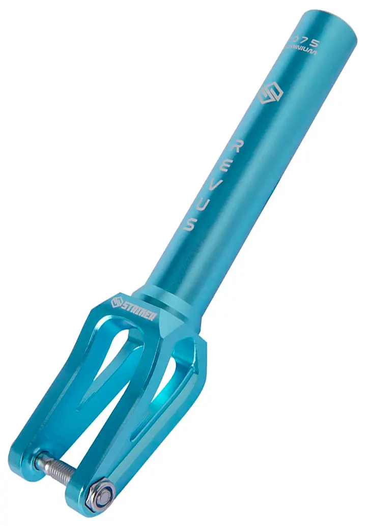 Striker Revus Fork 1