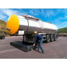 Ultratech Tanker Berm, 10' X 10', 40 Oz Pvc, Black 1