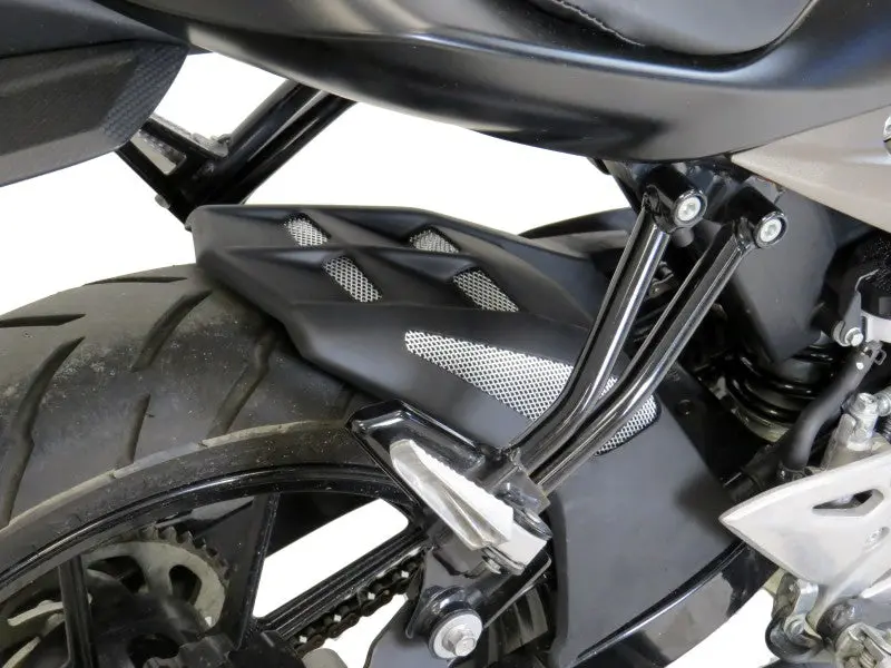 Suzuki Gsx-S125 17-2024 Matt Black & Silver Mesh Rear Hugger  Powerbronze 1
