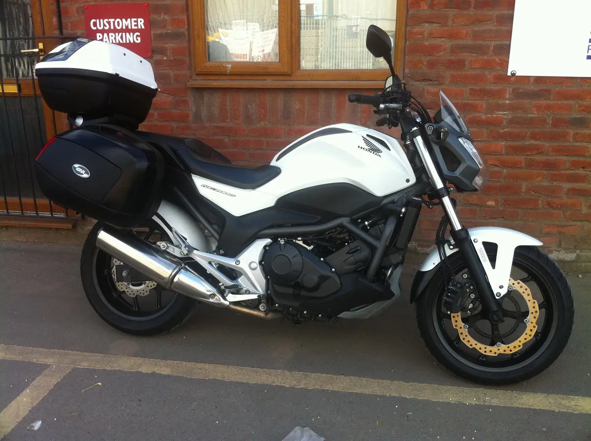2012 Honda Nc700 Sa-C With Givvi Luggage 1