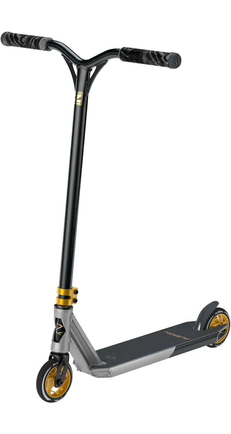 Fuzion Z300 2022 Scooter 4