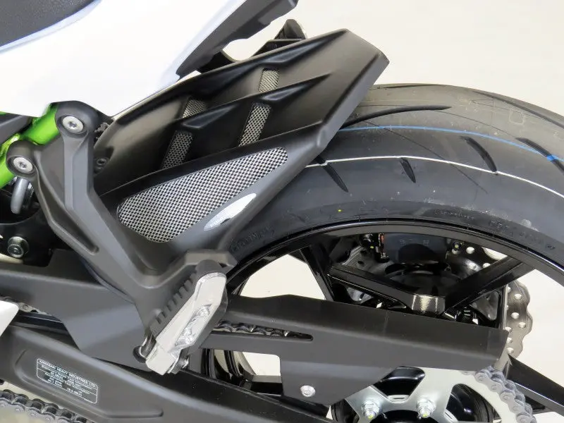 Kawasaki Z650 Rs  2022> Gloss Black & Silver Mesh Rear Hugger Powerbronze 1