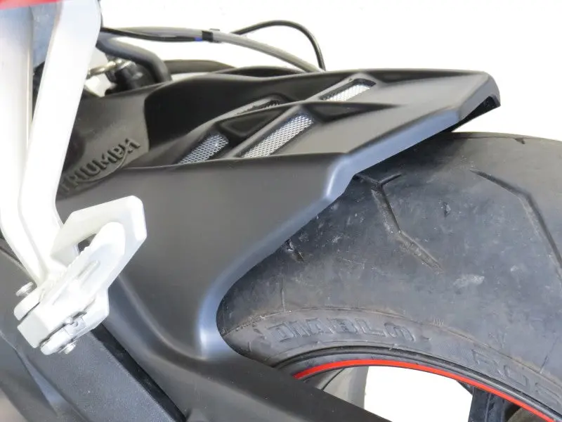 Triumph Street Triple R/Rs & S  17-2023 Gloss Black & Silver Mesh Rear Hugger By Powerbronze 1