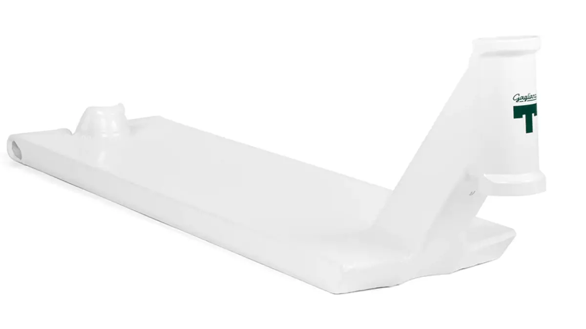 Tilt Eden Gagliano Signature Deck 1